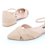 Ballerina Andrea Pinto