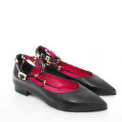 Ballerina Andrea Pinto