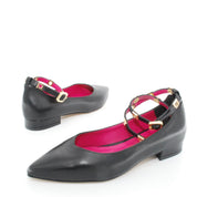 Ballerina Andrea Pinto