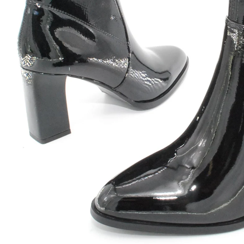 Tronchetto Uma Parker