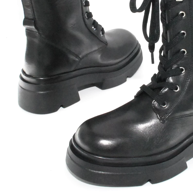 Anfibio Emanuelle Vee