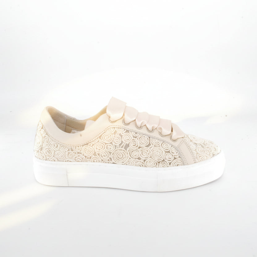 Sneakers Step: tomaia in tessuto con motivo rosetta, fodera in pelle, suola gomma 30 mm, allacciatura frontale