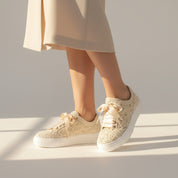 Sneakers Step in tessuto, fodera pelle, soletta pelle estraibile, suola gomma, allacciatura frontale, 30 mm.