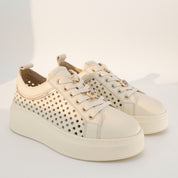 Sneakers Step