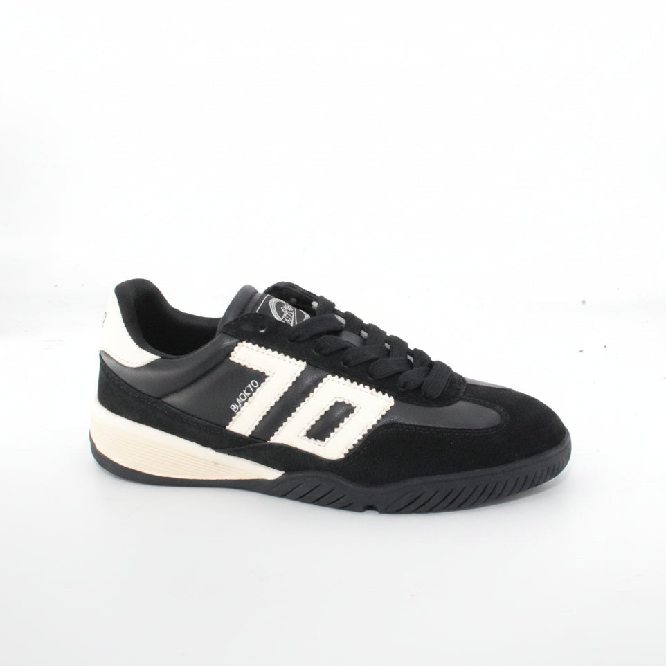 Sneakers Back70
