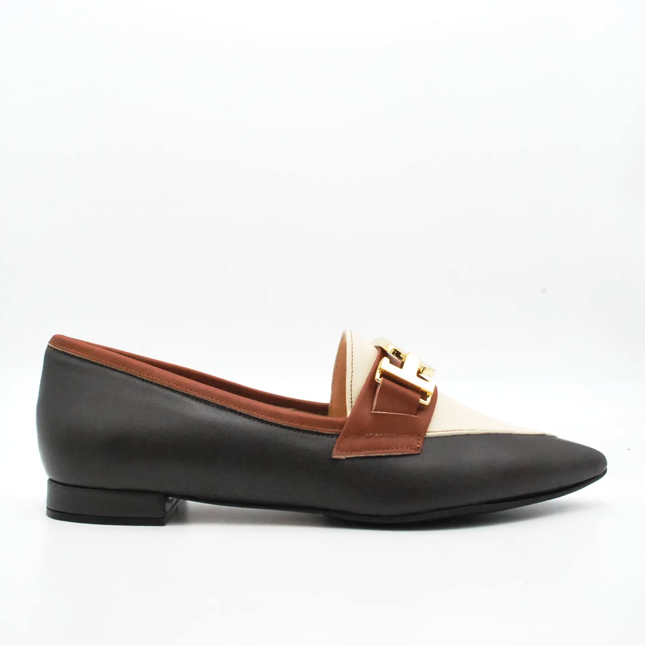 mocassino-nika-in-pelle-35-cuoio-pelle-mocassino_a01af7dc-2139-4554-b769-10205f18a994.png