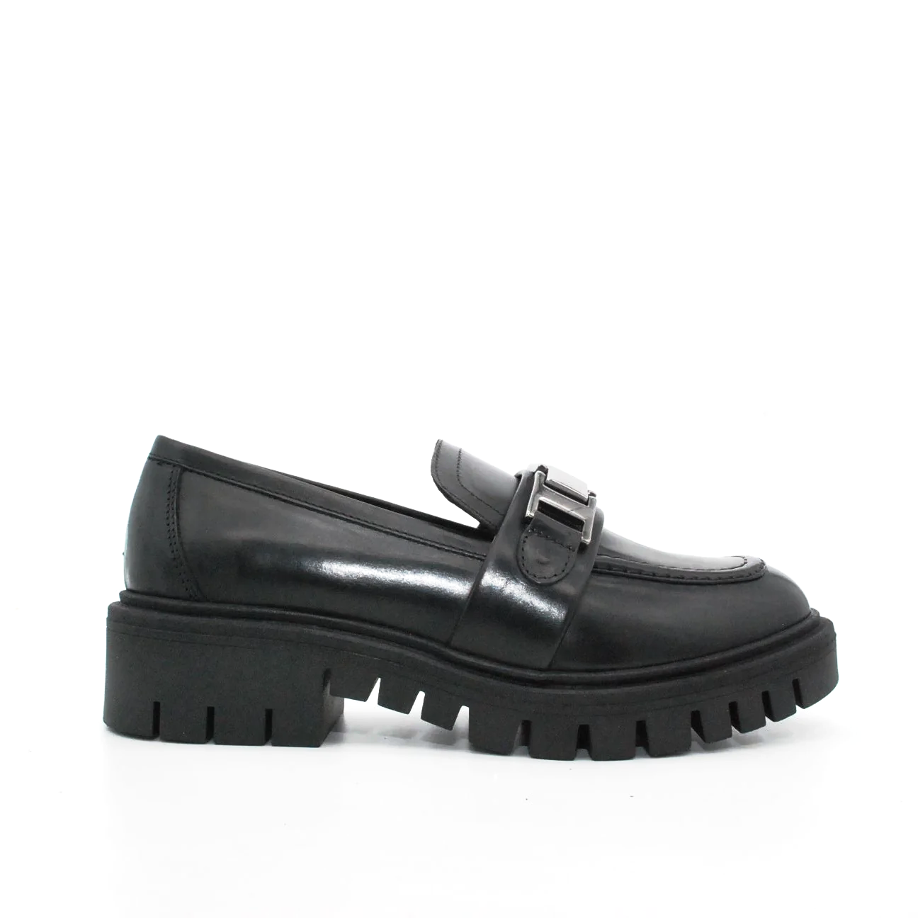 mocassino-nika-in-pelle-35-nero-pelle-mocassino_3af07942-46f6-4ade-96e5-d1e325538bed.png