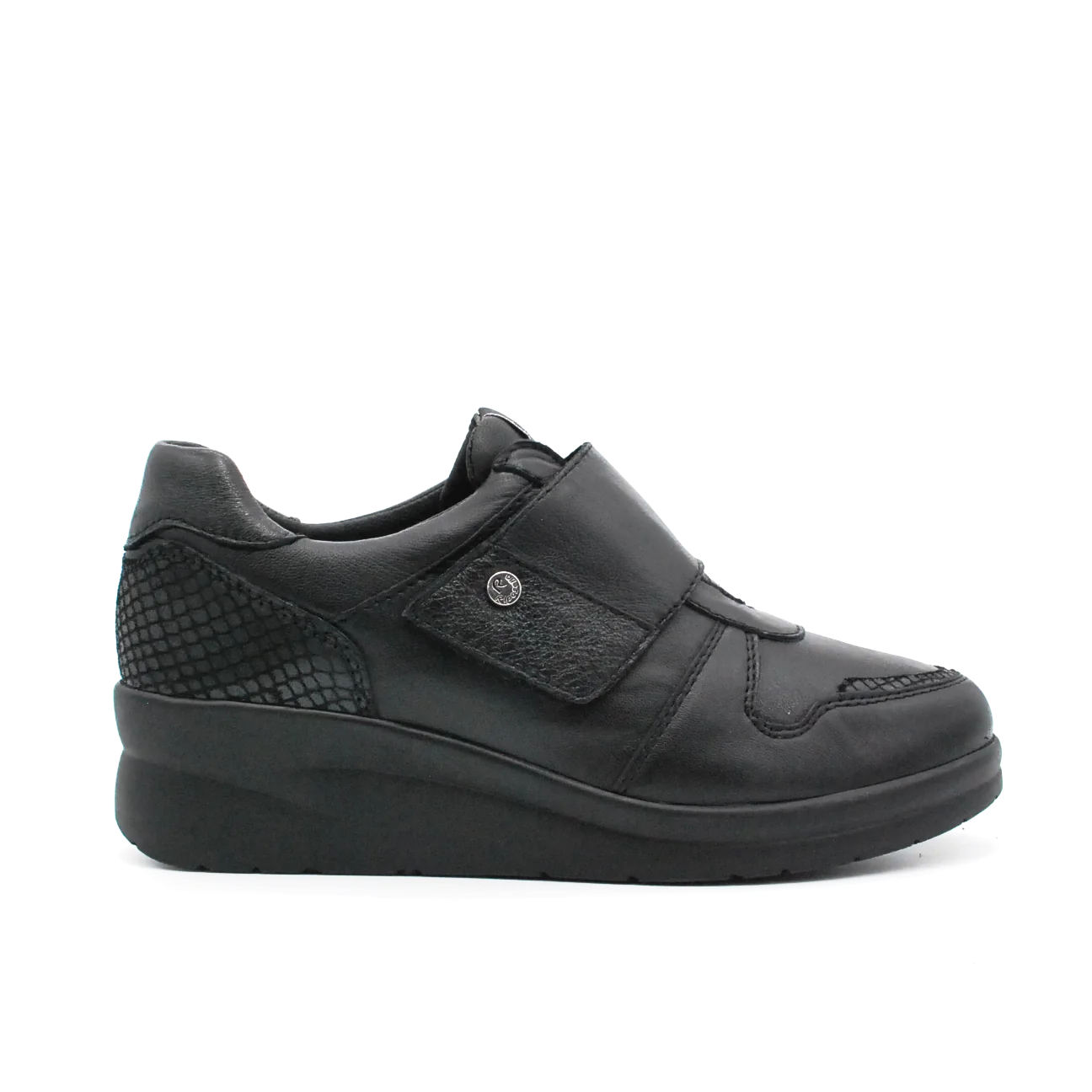mocassino-riposella-in-pelle-35-nero-pelle-comfort_a3446590-a108-4c1d-9ac5-afae9973a487.png