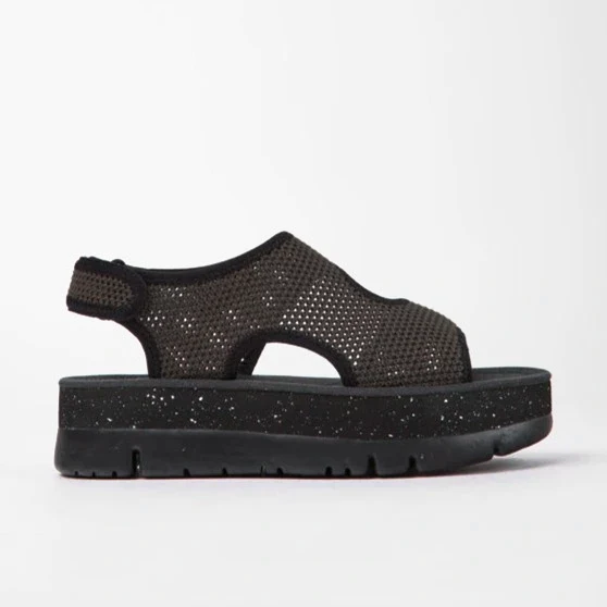 sandalo-camper-oruga-35-nero-tessuto-tecnico-urban-shoes.png