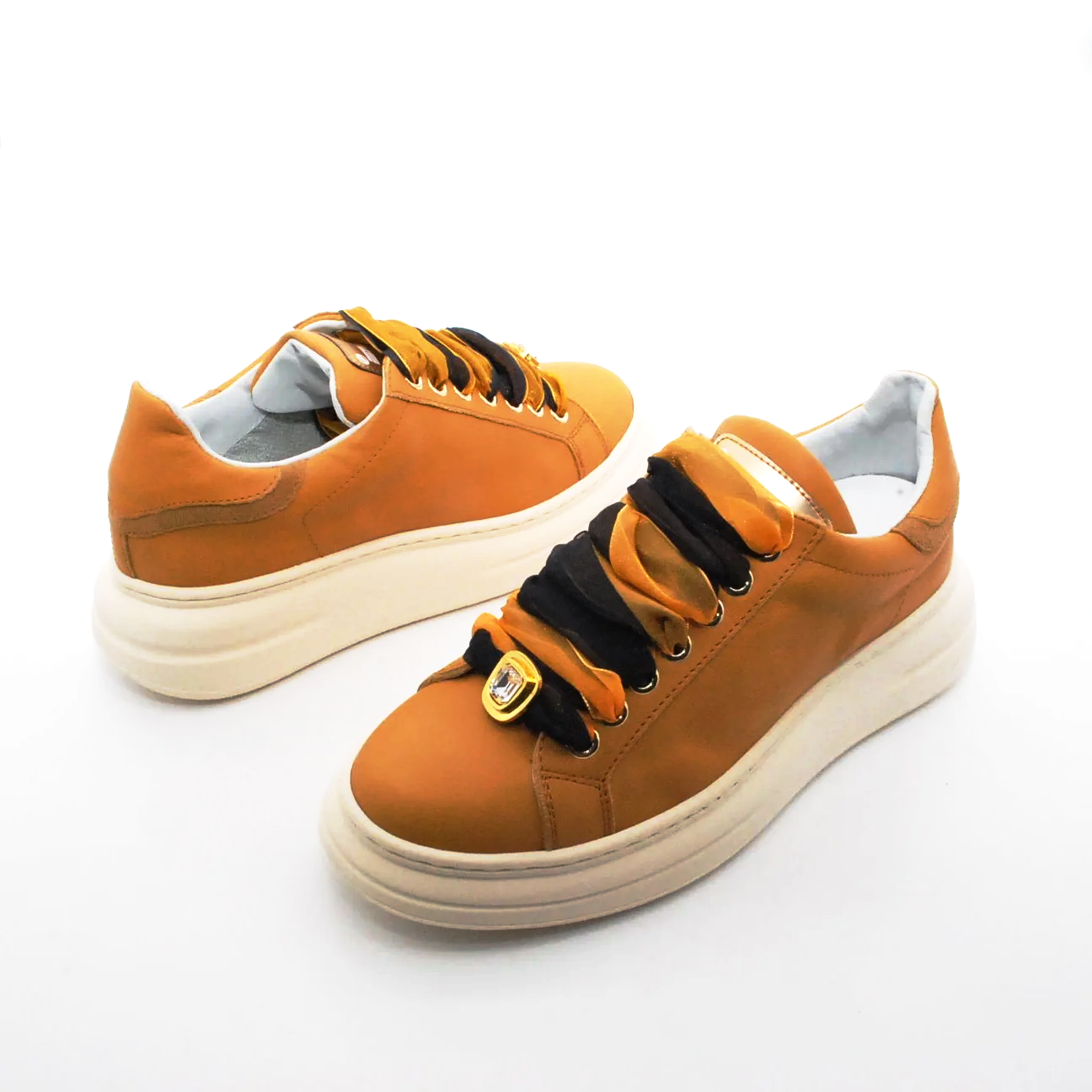 sneakers-meline-in-pelle-sneakers-2_0fc31332-b4a1-4ab0-896c-7ffc6b05e68a.png