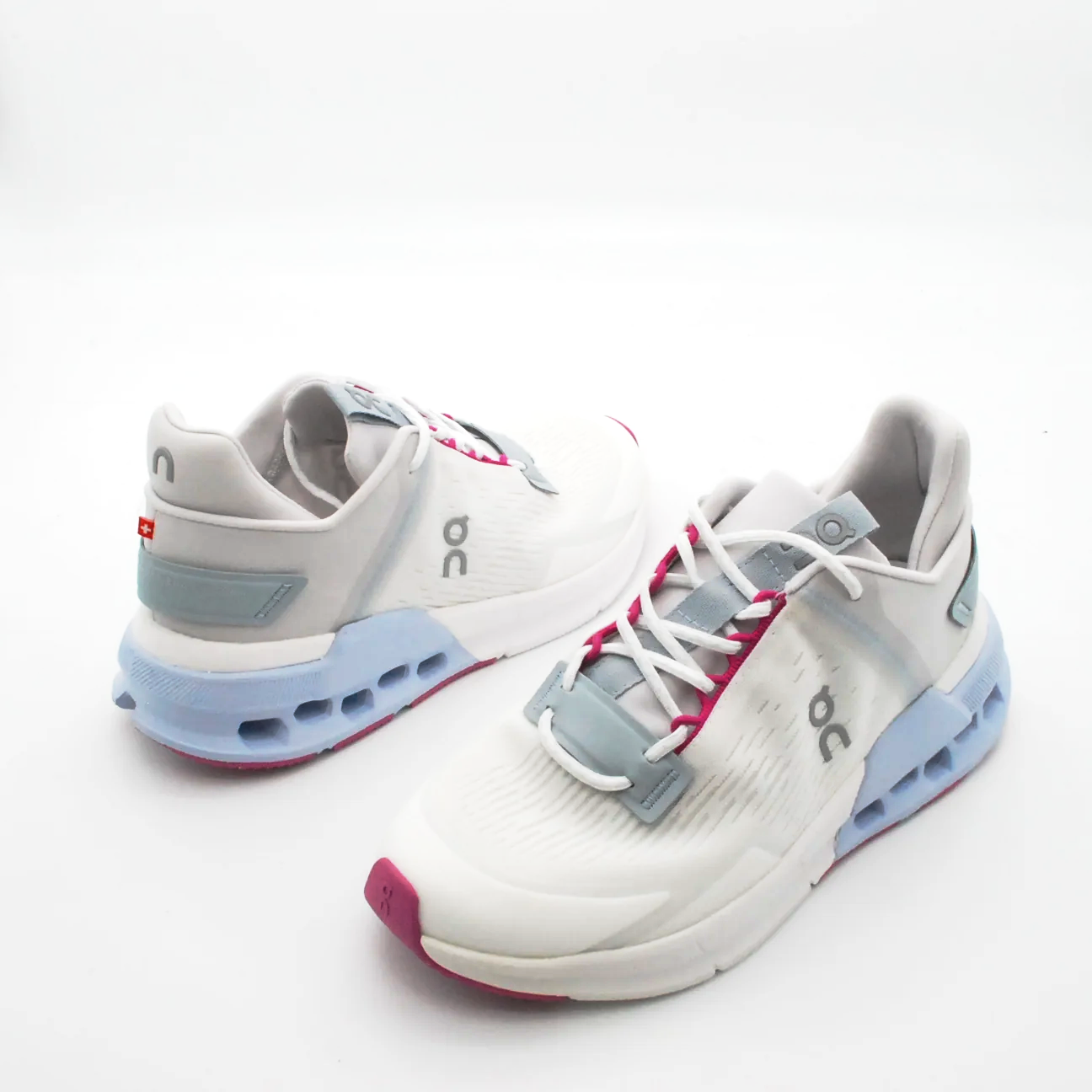 sneakers-on-cloudnova-flux-sneakers-2_47ede14f-5580-41cf-b3a6-fcaf93e748b1.png