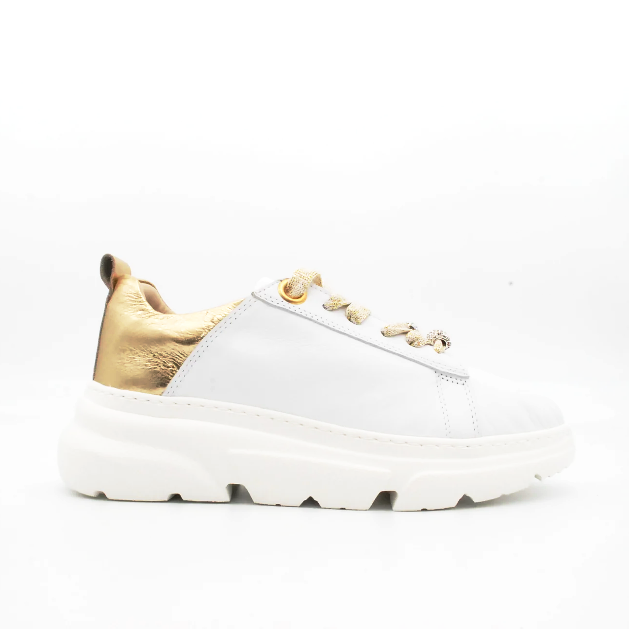 sneakers-wave-in-pelle-35-bianco-pelle-sneakers_2f6772db-4565-4e74-a19e-57190173e624.png