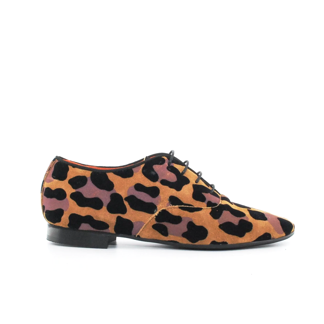 stringata-belle-vie-in-camoscio-35-leopard-camoscio-stringata.png