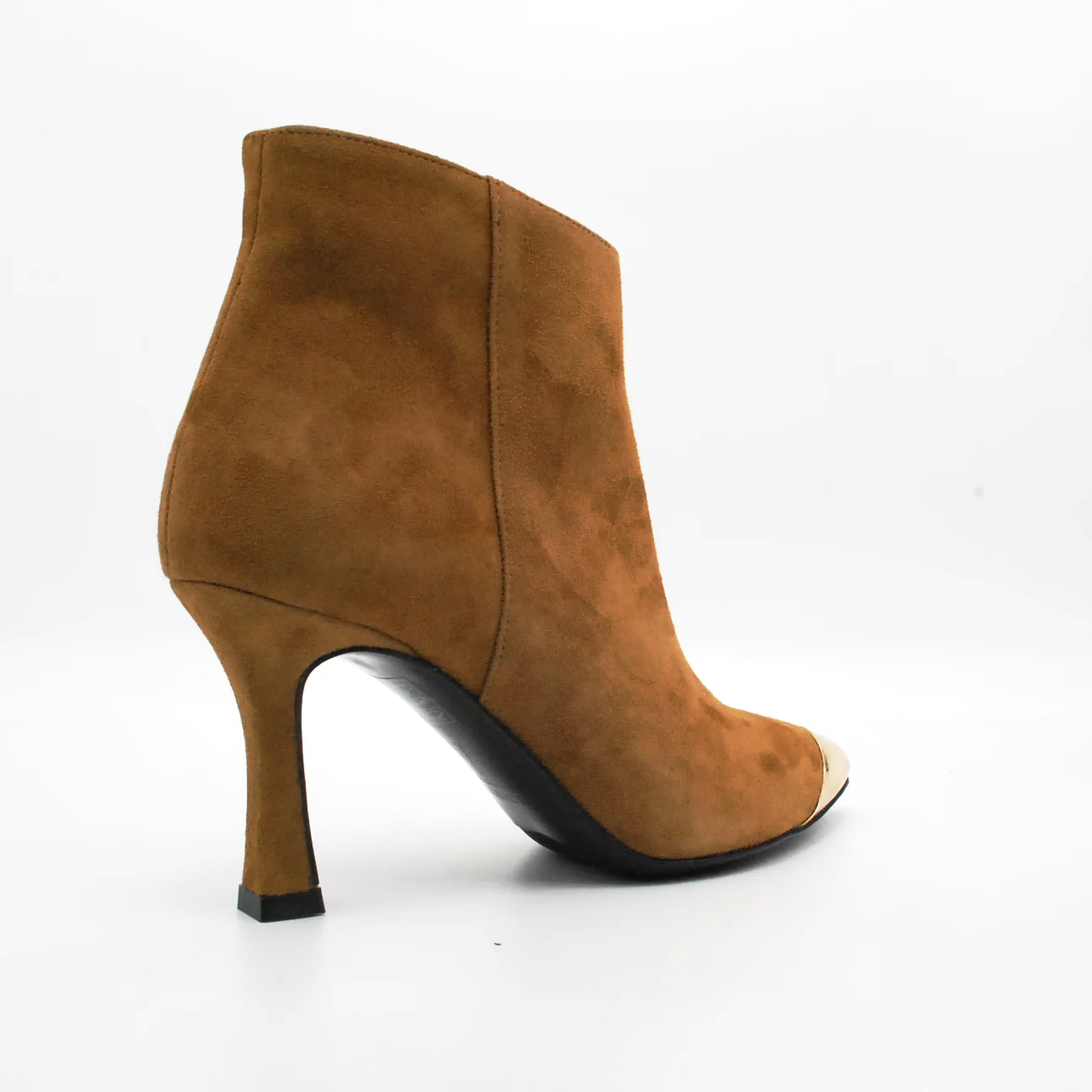 Tronchetto Albano in camoscio Nika Calzature