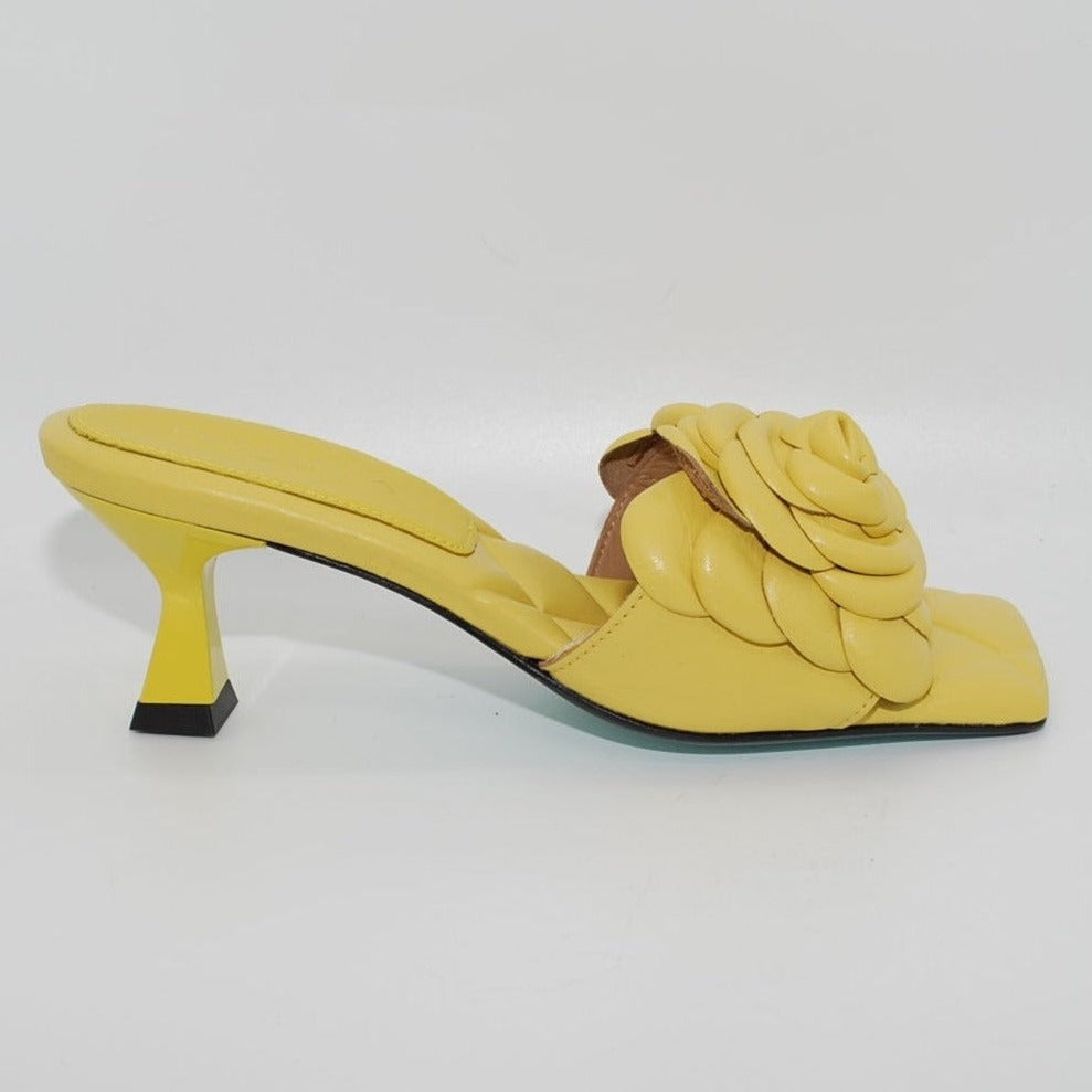 Nika Calzature | Sandalo Primafila in pelle con applicazione fiore